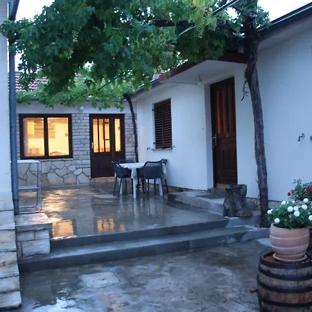 And Rogic 公寓式酒店 斯维蒂佩塔