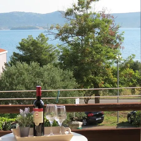 Apartments&rooms Rogić Aparthotel