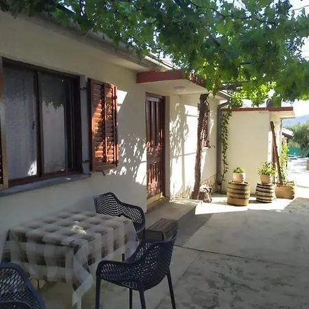 And Rogic Lejlighedshotel *