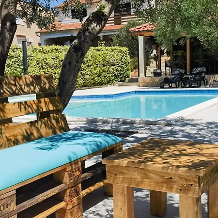 And Rogic * Sveti Petar (Zadar)